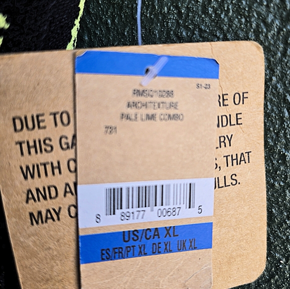 NWT Rachel Roy Black and Yellow Patterned Sleeveless Top XL - Picture 2 of 8